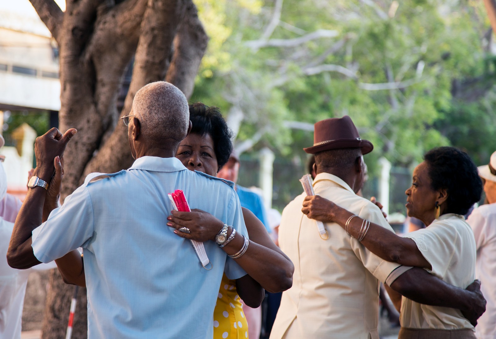 dancing on the street | cuba | 2015